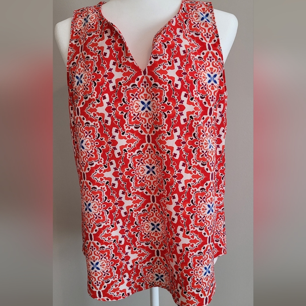 Verse women's sleeveless blouse